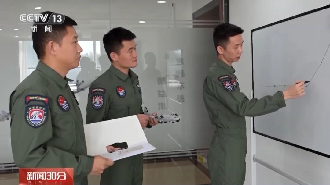 阅兵场上的新面孔!“运-9”家族三款特种机用途是什么?