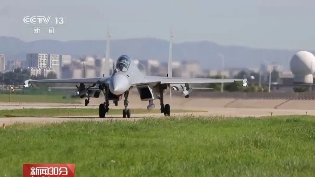 阅兵场上的新面孔!“运-9”家族三款特种机用途是什么?