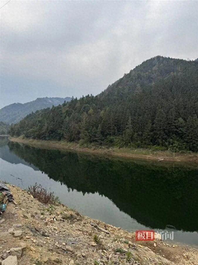 贵州黔东南“12·2”较大沉船事故调查报告公布，5家单位及多人被追责问责