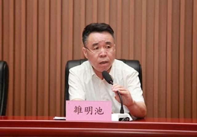 天津一医院院长巨额受贿获刑：多名下属为升职行贿，儿子“吃空饷”躺赚百万元