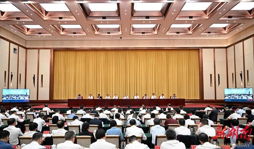 湖南省委书记沈晓明：以敢于“把自己打开来让别人看”的勇气，深刻查摆检视违规吃喝问题