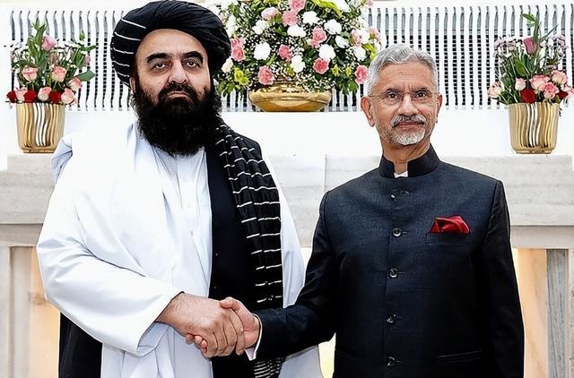 不消灭恐怖分子,还和印度眉来眼去?巴基斯坦对阿富汗忍无可忍