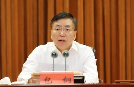 详细阅读:刘小涛当选江苏省省长,“70后”省级政府一把手已有4人 刘小涛当选江苏省省长,“70后”省级政府一把手已有4人