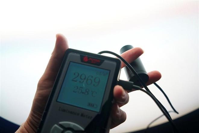 海信E7Q真机首测:黑曜屏Pro加超频版芯片 画质表现同级无敌!