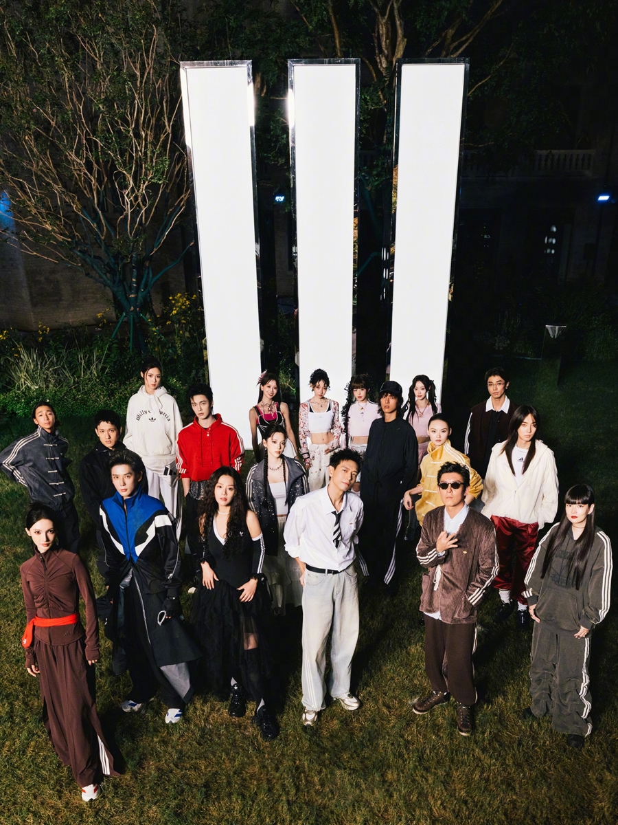 2026春夏上海时装周收官:从秀场到街区,时尚走进生活