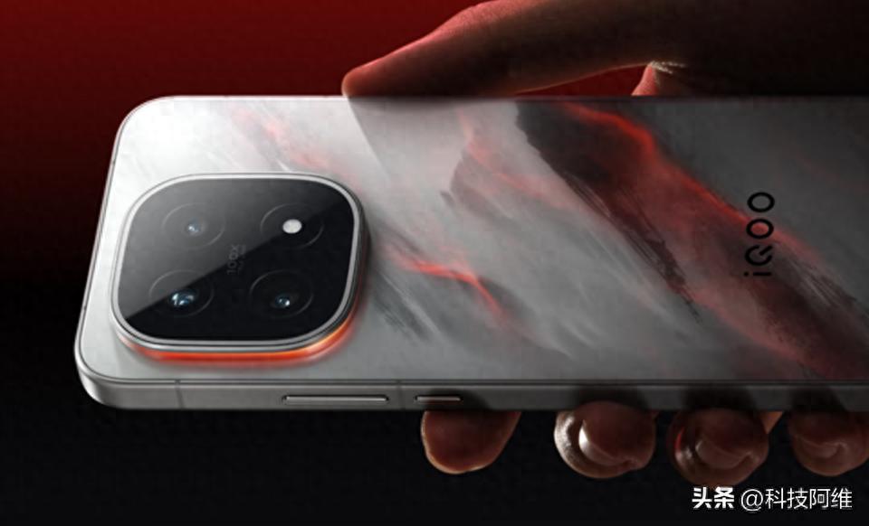 16GB+512GB，2025公认“性能最强”的3款手机，一步到位用六年