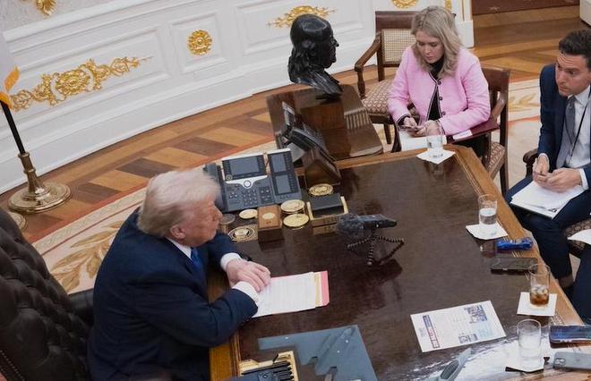 台军“头子”想立威？颁布“无”字天书新规引群嘲