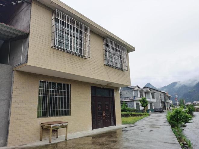 三名“淘金客”殒命雪峰山后续：3名盗采者判刑，14名公职人员被问责